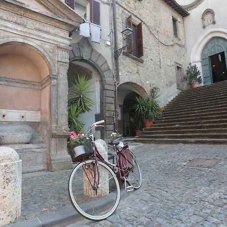 Relax Nel Borgo, La Fontana Apartamento Campagnano Di Roma Exterior foto