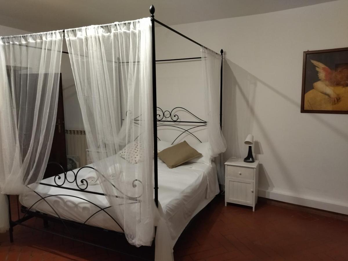 Relax Nel Borgo, La Fontana Apartamento Campagnano Di Roma Exterior foto
